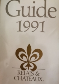 Guide 1991 Relais & Chateau: 377 hotels et restaurants dans 37 nations