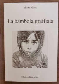 La bambola graffiata