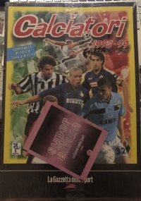 La raccolta completa degli album Panini 1998-1999 di Panini