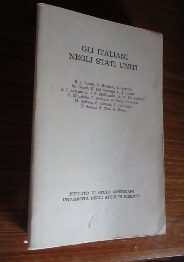 Il sole non cessa di splendere di 