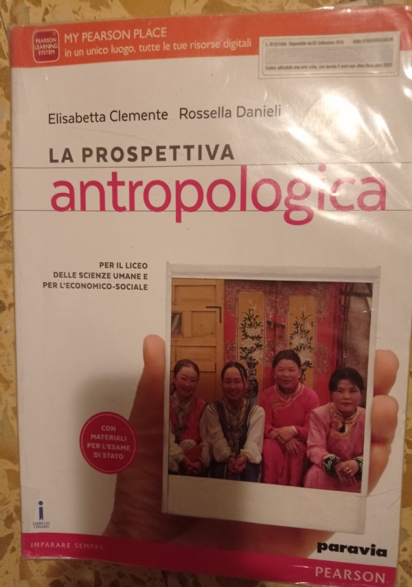 Tre volumi: I colori della letteratura 1 . Dalle origini al cinquecento. Antologia della divina commedia. Laboratorio di scrittura di 