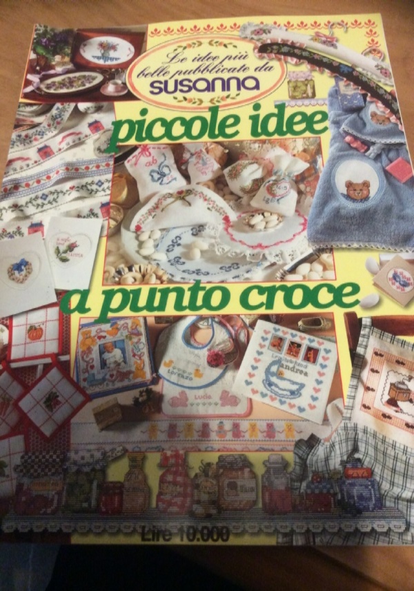 La cruna dellago mensile di ricamo, maglia, patchwork di 