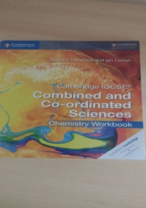 Cambridge IGCSE Combined and Co-ordinated Sciences. Biology Workbook di 