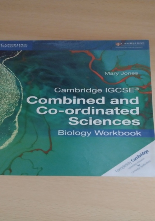 Cambridge IGCSE Combined and Co-ordinated Sciences. Chemistry Workbook di 