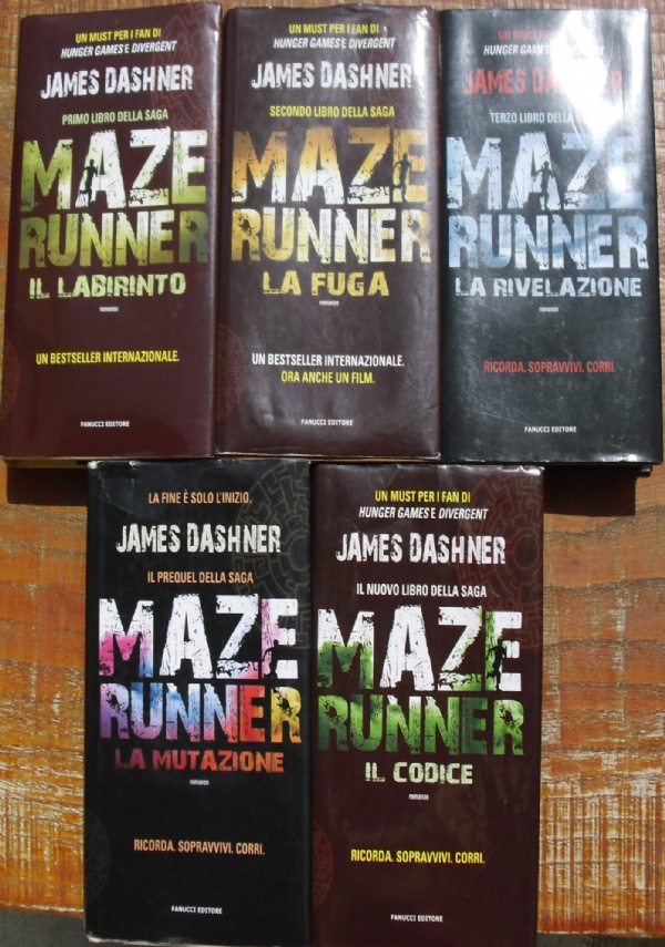 Maze Runner lotto 5 libri fantascienza ragazzi: Il labirinto, La fuga, La rivelazione, La mutazione, Il codice SERIE COMPLETA di James Dashner