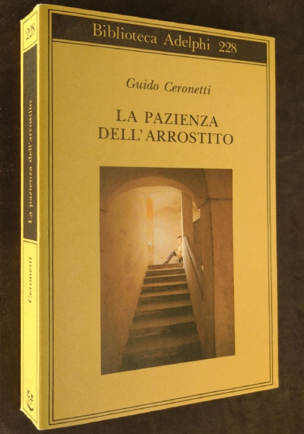 Una scrittura femminile azzurro pallido di 